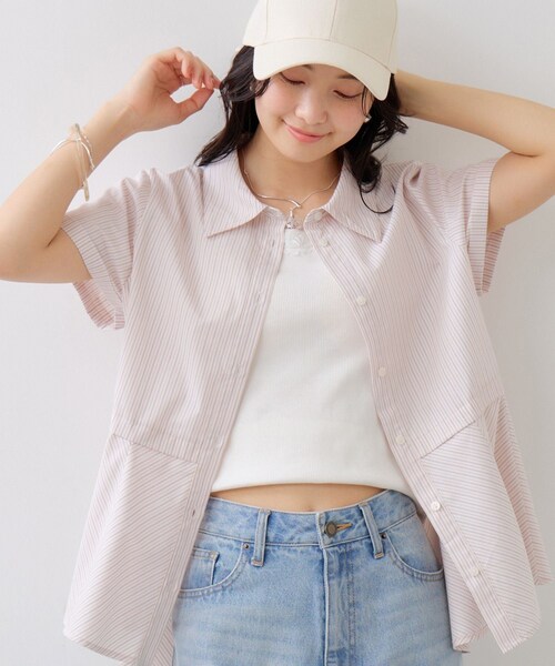 VIS(ビス)の「ペプラム切替キャップスリーブシャツ(シャツ/ブラウス・レディース・ネイビー/サックス/ピンク・F)」の3枚目の写真