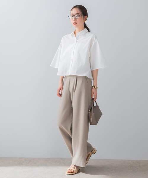 URBAN RESEARCH ROSSO（アーバンリサーチロッソ）の「F by ROSSO　ハーフスリーブクロップドシャツ（シャツ/ブラウス・レディース・OFF WHITE/P/BEIGE・FREE）」の6枚目の写真