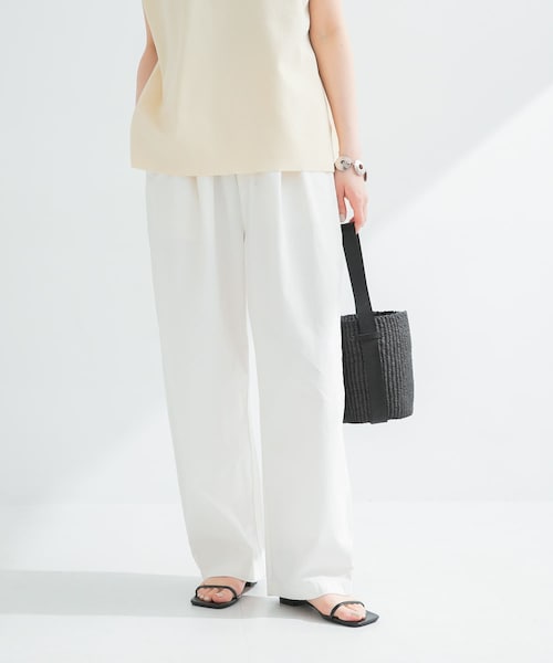 URBAN RESEARCH（アーバンリサーチ）の「『3サイズ展開』チノイージーパンツ（チノパンツ・レディース・BEIGE/OFF・38/40/36）」の4枚目の写真