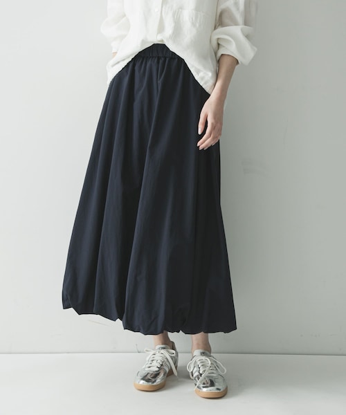 URBAN RESEARCH（アーバンリサーチ）の「バルーンギャザースカート（スカート・レディース・OFF WHITE/BLACK/NAVY・Free）」の3枚目の写真