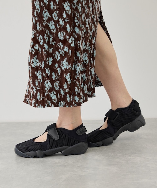 ROPE' PICNIC(ロペピクニック)の「【NIKE/ナイキ】AIR RIFT MESH(サンダル・レディース・ブラック・23.0/24.0)」の5枚目の写真