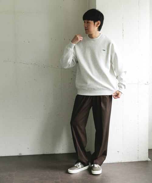 URBAN RESEARCH DOORS(アーバンリサーチドアーズ)の「『XLサイズ/WEB限定』『別注』PENNEYS×DOORS THE FOX クルーネックスウェット(スウェット・メンズ・BEIGE/ASH/CHARCOAL/RED・M/L/XL)」の19枚目の写真
