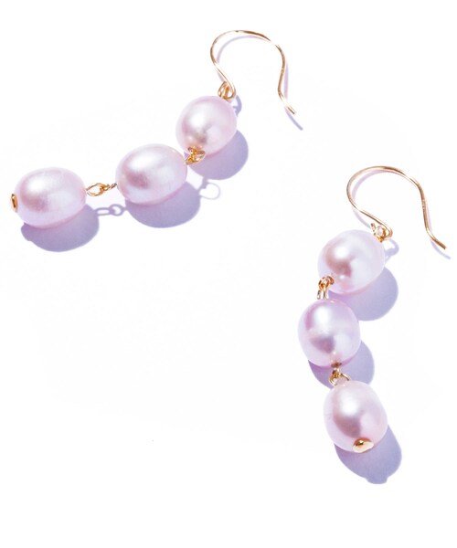 ROPE'（ロペ）の「【WEB限定】【les bonbon (ル ボンボン)】cocoon pearl hook pierce PK（ピアス（両耳用）・レディース・ピンク・F）」の6枚目の写真