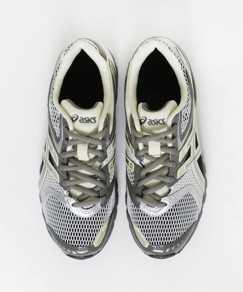 URBAN RESEARCH（アーバンリサーチ）の「ASICS　GEL-DS TRAINER 14（スニーカー・レディース・WHT/TC YEL/T GRY/P SV・24/24.5/25）」の16枚目の写真