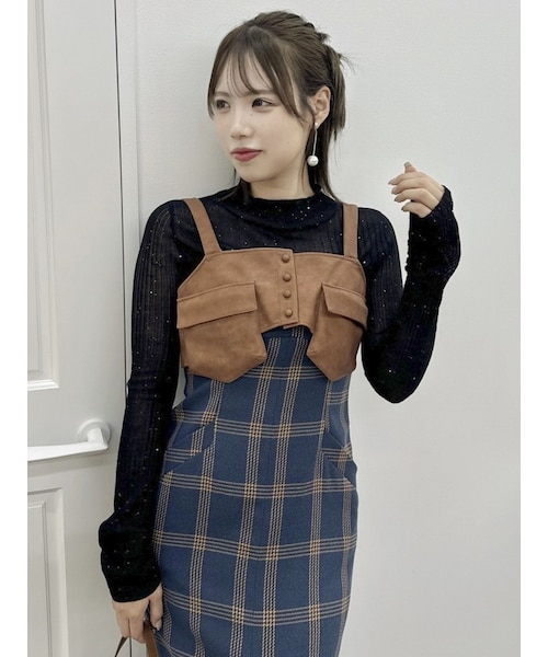 dazzlin（ダズリン）の「ダブルポケットマテリアルビスチェ（その他トップス・レディース・オフホワイト/キャメル・S/M）」の18枚目の写真