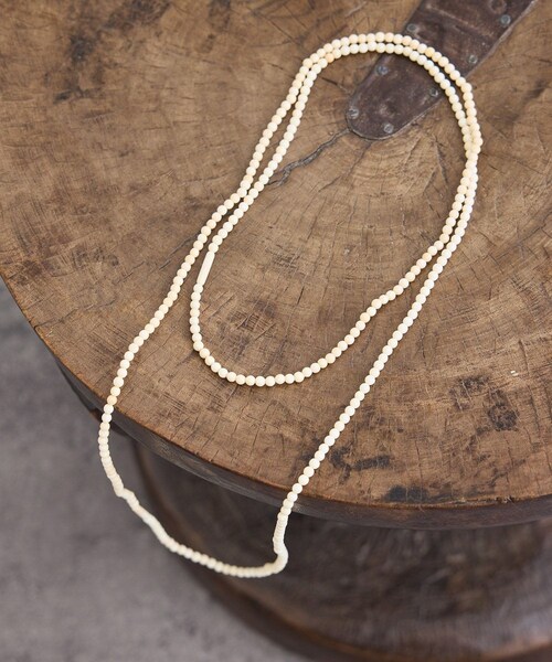 ADAM ET ROPE'(アダムエロペ)の「【J'aDoRe・一部店舗限定】【Sapir Bachar(サピア バハール)】LONG CORAL NECKLACE(ネックレス・レディース・オフホワイト・F)」の3枚目の写真