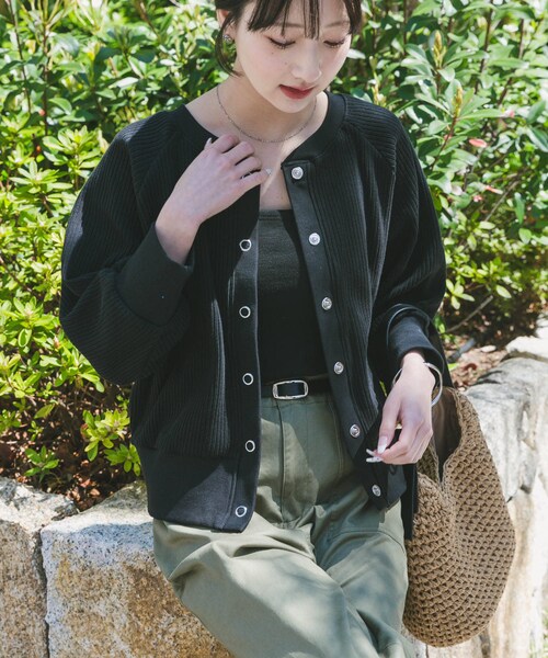 ITEMS URBANRESEARCH(アイテムズ アーバンリサーチ)の「針抜きドルマンカーディガン(カーディガン/ボレロ・レディース・L.YEL/BLK/OFF・Free)」の21枚目の写真