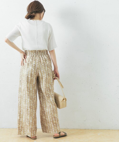 URBAN RESEARCH ROSSO（アーバンリサーチロッソ）の「リーフプリントワイドパンツ（その他パンツ・レディース・P/BEIGE/BEIGE・36/38）」の17枚目の写真