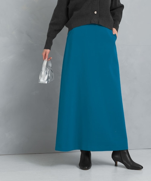 URBAN RESEARCH ROSSO（アーバンリサーチロッソ）の「ロングAラインスカート（スカート・レディース・black/off/blue・36/38）」の3枚目の写真