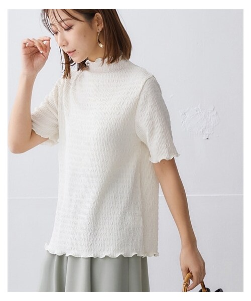 nissen（ニッセン）の「衿フリル5分袖シャーリングカットソートップス（Tシャツ/カットソー・レディース・オフホワイト/黒・S/M/L/LL）」の9枚目の写真