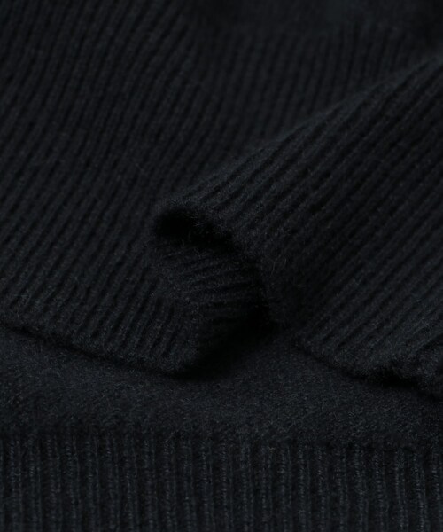 URBAN RESEARCH(アーバンリサーチ)の「Extreme Cashmere little 2(カーディガン/ボレロ・レディース・desert/navy・-)」の11枚目の写真