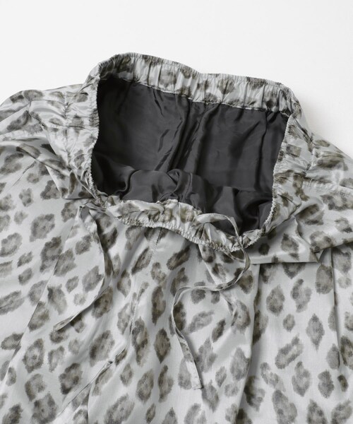 URBAN RESEARCH（アーバンリサーチ）の「SEVEN BY SEVEN　TUCK EASY SHORT PANTS（その他パンツ・メンズ・020 GRAY・M/L）」の8枚目の写真