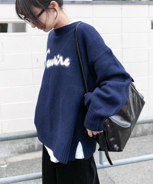 ITEMS URBANRESEARCH（アイテムズ アーバンリサーチ）の「クルーネックロゴニットプルオーバー（ニット/セーター・レディース・L.GRY/NVY/YEL・Free）」の7枚目の写真