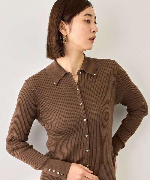 ROPE'(ロペ)の「【J'aDoRe・一部店舗限定サイズ】スーパーメリノウール金ボタンポロニットカーディガン/一部J'aDoRe限定カラー(カーディガン/ボレロ・レディース・グレー/オフホワイト/ブラウン/グリーン/カーキ/ネイビー/レッド/ピンク・36/38)」の18枚目の写真