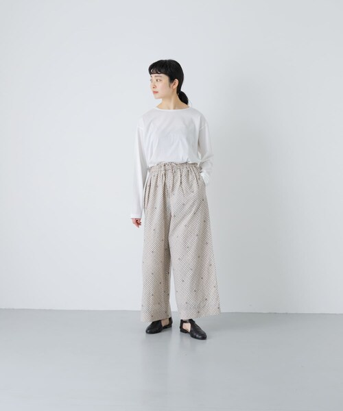 かぐれ（カグレ）の「maison de soil　BLOCK PRINT EASY PANTS（その他パンツ・レディース・LT BEIGE・2）」の8枚目の写真