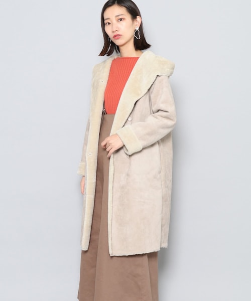 SENSE OF PLACE by URBAN RESEARCH(センスオブプレイスバイアーバンリサーチ)の「フーデッドムートンコート(ムートンコート・レディース・NAVY/GREIGE・FREE)」の1枚目の写真