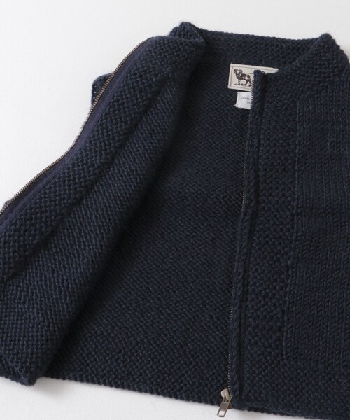 URBAN RESEARCH DOORS(アーバンリサーチドアーズ)の「『別注』KHWOPA SPIRIT×DOORS ショート丈ZIPベスト(ニット/セーター・レディース・グレー/レッド/ネイビー・one)」の14枚目の写真