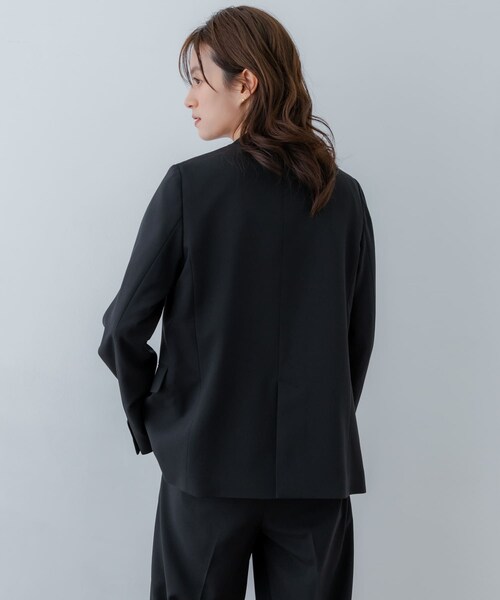 URBAN RESEARCH（アーバンリサーチ）の「『2サイズ展開』ノーカラージャケット（ノーカラージャケット・レディース・BEIGE/BLACK/NAVY・36/38）」の9枚目の写真