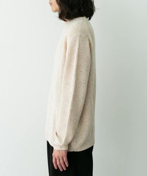 URBAN RESEARCH Sonny Label（アーバンリサーチサニーレーベル）の「ウォッシャブルウール混クルーネックニット（ニット/セーター・メンズ・アイボリー/グリーン/ダークブラウン/グレー/ブラック・M/L/XL）」の16枚目の写真