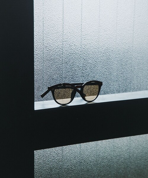 URBAN RESEARCH（アーバンリサーチ）の「decor『デコール』　EYEWEAR BOSTON SUN（メガネ・レディース・BLACK/BROWN DEMI・-）」の6枚目の写真