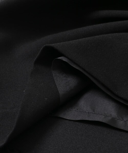 URBAN RESEARCH DOORS（アーバンリサーチドアーズ）の「Vネックタックオールインワン（つなぎ/オールインワン・レディース・BLACK・S/M）」の15枚目の写真