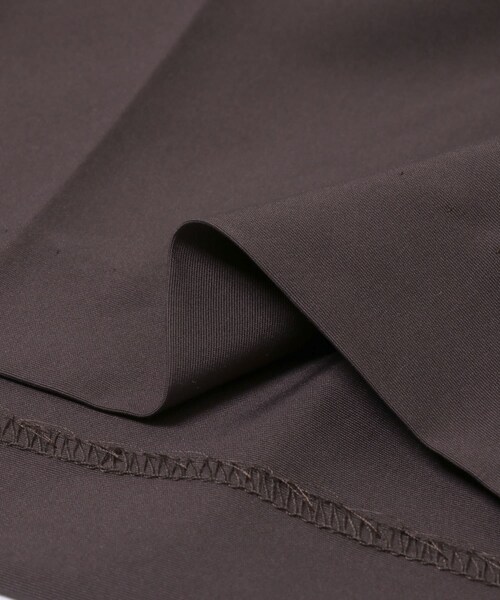 URBAN RESEARCH ROSSO（アーバンリサーチロッソ）の「タックデザインショートパンツ（その他パンツ・レディース・BROWN/BLACK・36/38）」の15枚目の写真