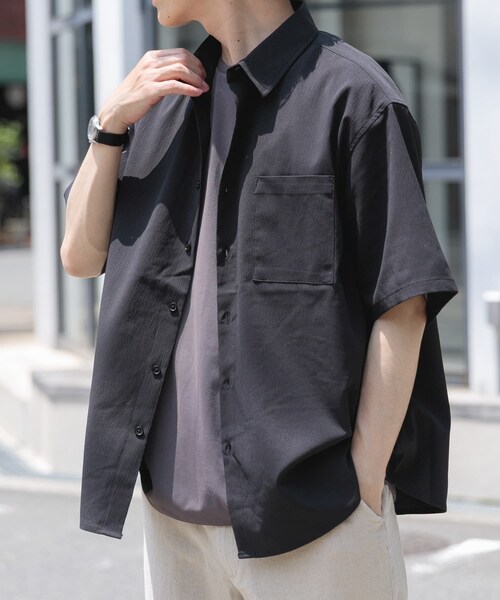 ITEMS URBANRESEARCH（アイテムズ アーバンリサーチ）の「ヨウリュウレギュラーカラー半袖シャツ（シャツ/ブラウス・メンズ・NVY/BRN/BLK・M/L）」の22枚目の写真