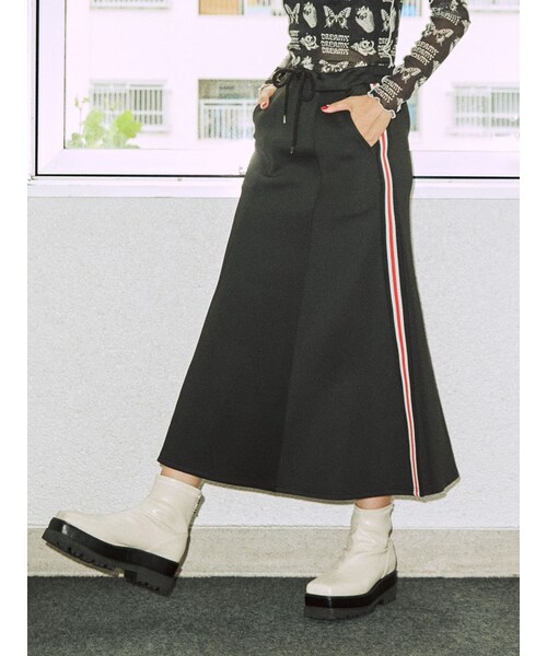 jouetie（ジュエティ）の「ラインジャージスカート（スカート・レディース・ブラック/レッド/ボルドー/パープル・M）」の15枚目の写真