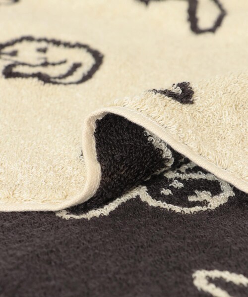 URBAN RESEARCH(アーバンリサーチ)の「WARMGREYTAIL FACETOWEL-BUNNY BUNNY(タオル・メンズ・CREAM/MINT・-)」の6枚目の写真