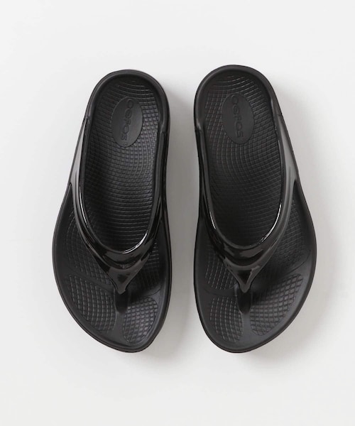 URBAN RESEARCH DOORS(アーバンリサーチドアーズ)の「OOFOS OOMEGA(サンダル・レディース・BLACK/NOMAD・6/7/8/5)」の5枚目の写真