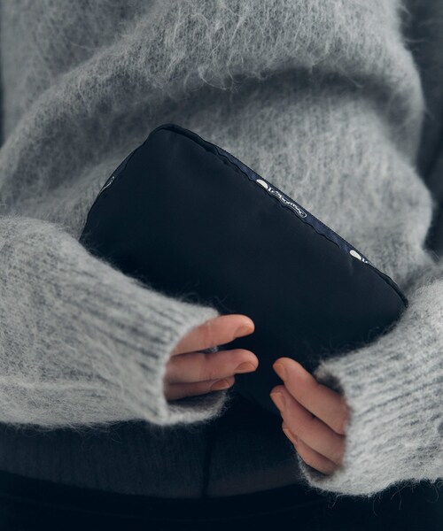 ADAM ET ROPE'（アダムエロペ）の「【LeSportsac for ADAM ET ROPE'】別注 RECTANGULAR COSMETIC（ポーチ・レディース・ブラック・F）」の10枚目の写真