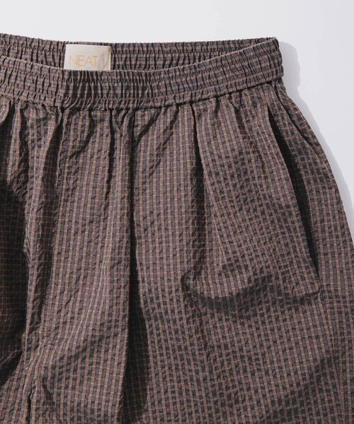 URBAN RESEARCH（アーバンリサーチ）の「『別注』NEAT×URBS　DOT'S SEERSUCKER TRUNKS（その他パンツ・メンズ・BLACK/BROWN・M/L/XL）」の22枚目の写真