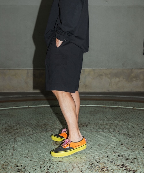 URBAN RESEARCH（アーバンリサーチ）の「Wide Dad　BREEZY TECH CARGO SHORTS（その他パンツ・メンズ・D.NAVY/BLACK/CHARCOAL・1/2）」の8枚目の写真