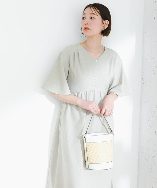 URBAN RESEARCH ROSSO（アーバンリサーチロッソ）の「『UR TECH DRYLUXE』F by ROSSO　ウエストマークワンピース（ワンピース・レディース・BEIGE/L/GRAY/NAVY・36/38）」の9枚目の写真