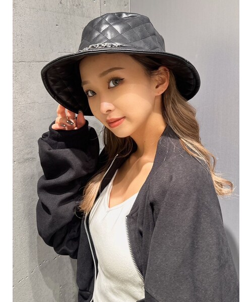 GYDA（ジェイダ）の「Quilting GGチェーン バケットハット（ハット・レディース・オフホワイト/ブラック・F）」の6枚目の写真