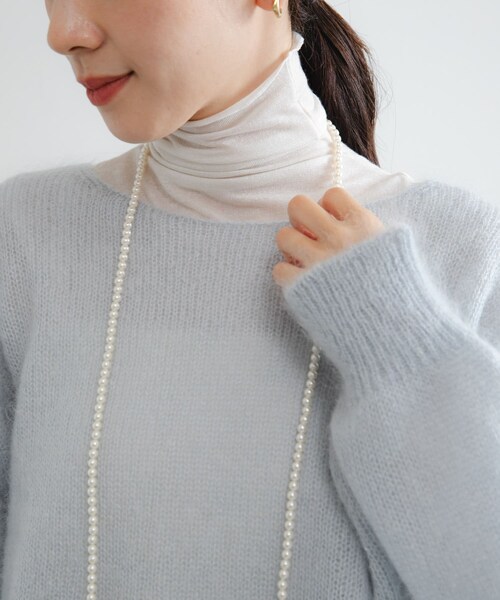 URBAN RESEARCH（アーバンリサーチ）の「カシミヤシルクタートルカットソー（Tシャツ/カットソー・レディース・BLACK/BORDER/BORDEAUX/OFF LAME・Free）」の7枚目の写真