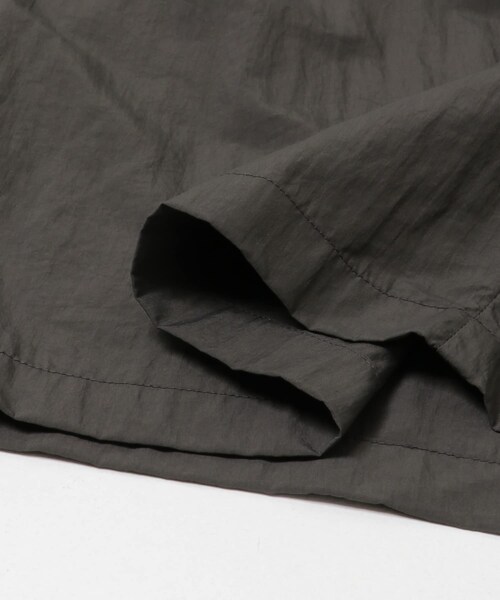 URBAN RESEARCH(アーバンリサーチ)の「『UR TECH/撥水/UVカット』ギャザーワイドパンツ(その他パンツ・レディース・ICE GRAY/BEIGE/CHARCOAL・36/38)」の15枚目の写真