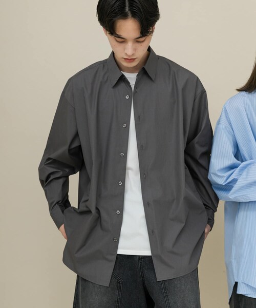 SENSE OF PLACE by URBAN RESEARCH（センスオブプレイスバイアーバンリサーチ）の「『ユニセックス』ブロードレギュラーカラールーズシャツ（シャツ/ブラウス・メンズ・CHARCOAL/MINT/L.BLU×NVY/NVY×SAX・M/L）」の6枚目の写真