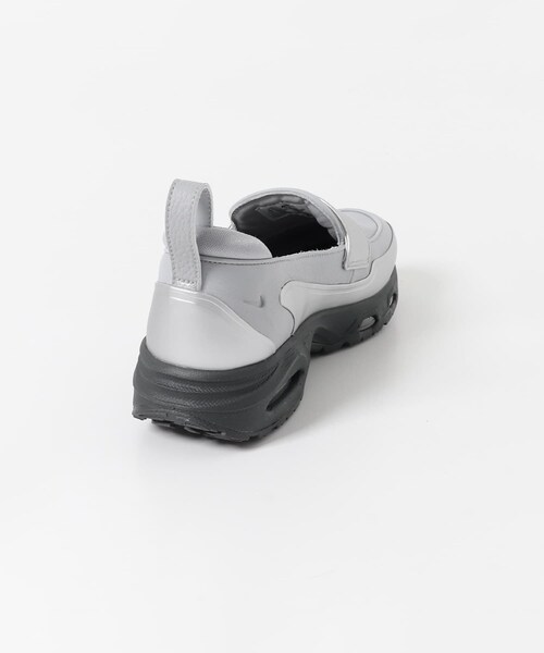 URBAN RESEARCH(アーバンリサーチ)の「NIKE エア マックス フェノメナ(スニーカー・レディース・C M SILVER・23.5/24/24.5/25)」の7枚目の写真