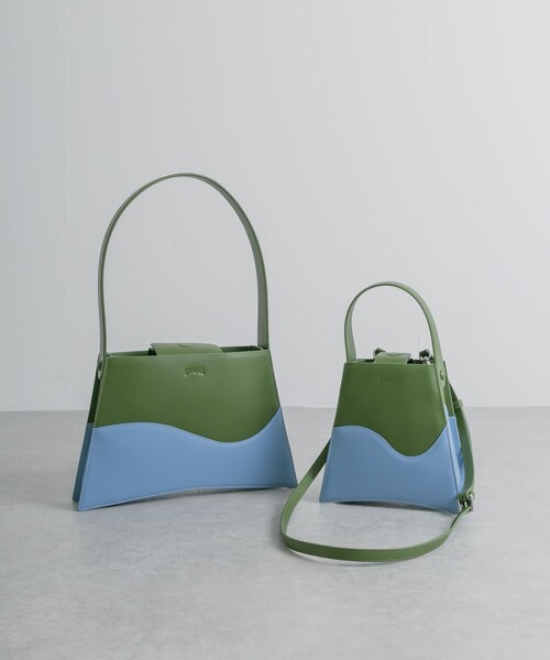 THE GOODLAND MARKET（ザグッドランドマーケット）の「CAMPER　ALETAS M（ハンドバッグ・レディース・036GRxBL/051BLxPK・one）」の4枚目の写真