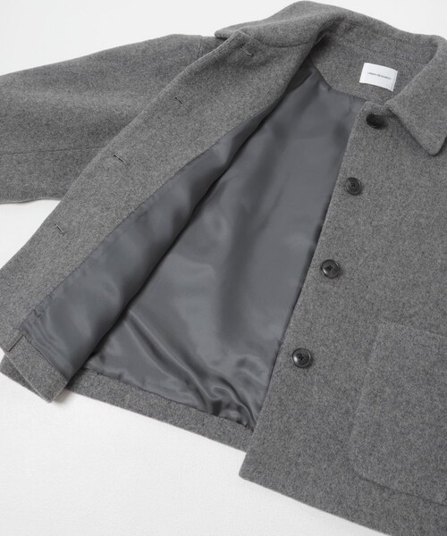 URBAN RESEARCH(アーバンリサーチ)の「ウールモッサショートコート(テーラードジャケット・レディース・OFF WHITE/BLACK/GRAY・Free)」の12枚目の写真