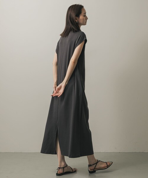 SENSE OF PLACE by URBAN RESEARCH（センスオブプレイスバイアーバンリサーチ）の「カットポロシャツワンピース（ワンピース・レディース・IVORY/CHARCOAL/BROWN・COMPACT/one）」の14枚目の写真