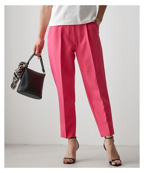 nissen（ニッセン）の「タックテーパードパンツ【OtonaSMILE】（パンツ・レディース・黒/ブルーグリーン/イエロー/ピンク/オフホワイト/オペラピンク・M/L/LL/3L/4L/5L）」の17枚目の写真