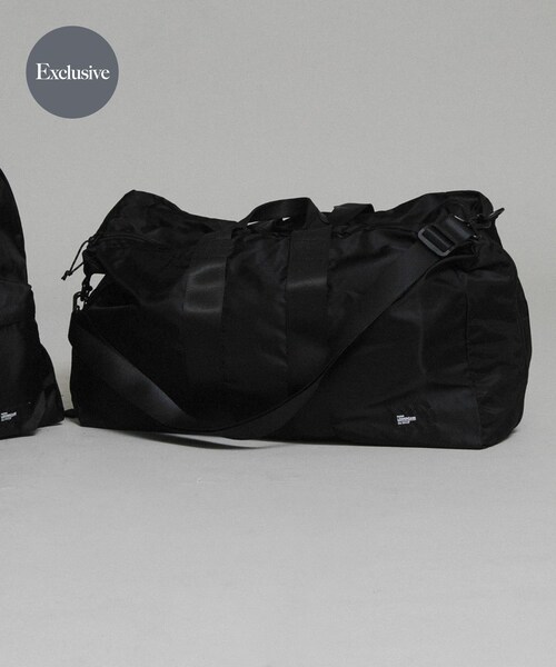 URBAN RESEARCH（アーバンリサーチ）の「『別注』LOWERCASE×URBS　パッカブルバックボストン（ボストンバッグ・メンズ・BLACK・FREE）」の2枚目の写真