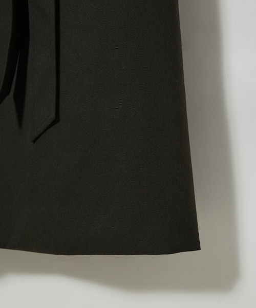 ADAM ET ROPE'（アダムエロペ）の「MENS【seya.】TRANSFORMABLE TRENCH（トレンチコート・メンズ・ブラック・2）」の8枚目の写真