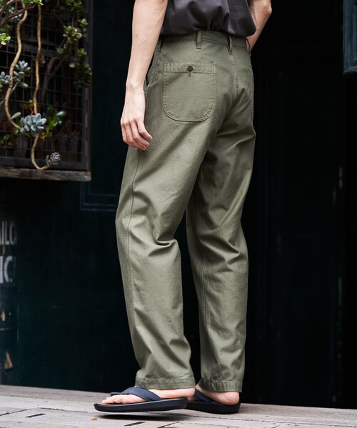 ADAM ET ROPE'（アダムエロペ）の「【BONCOURA/ボンクラ】ベイカーパンツ（その他パンツ・メンズ・オリーブ・28/30/32）」の13枚目の写真