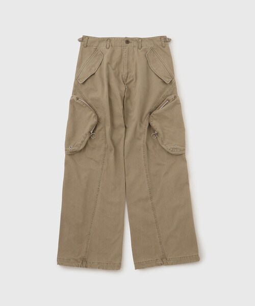 ADAM ET ROPE'(アダムエロペ)の「【NVRFRGT/ネヴァーフォーゲット】3D TWISTED CARGO PANTS(カーゴパンツ・メンズ・ブラック/ベージュ・1/2)」の5枚目の写真