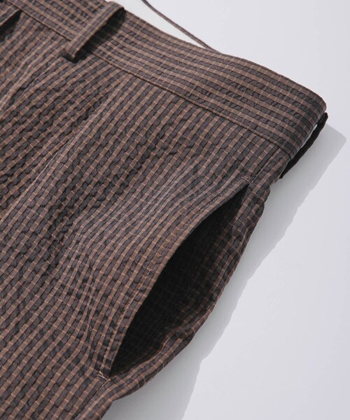 URBAN RESEARCH(アーバンリサーチ)の「『別注』NEAT×URBS DOT'S SEERSUCKER WIDE(その他パンツ・メンズ・BLACK/BROWN・44/46/48/50)」の15枚目の写真