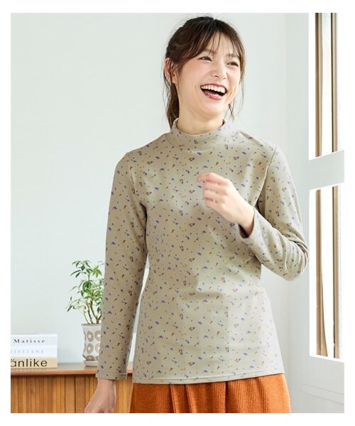 nissen（ニッセン）の「大きいサイズ モチモチあたたか吸湿発熱ハイネックトップス（Tシャツ/カットソー・レディース・アイボリー系バイヤスチェック/杢グレー系バイヤスチェック/ネイビー系チェック/ピンク系小花柄/オフホワイト系バイヤスチェック/グリーン系小花柄/オレンジ系ギンガムチェック/グレー系バイヤスチェック/アイボリー小花/ピンク系バイヤスチェック/グリーン・L/LL/3L/4L/5L/6L/8L/10L）」の18枚目の写真