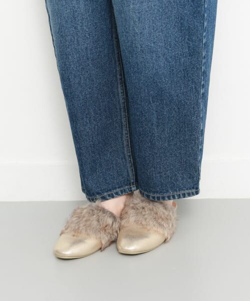 KBF（ケイビーエフ）の「ファーサンダル∴（サンダル・レディース・BLACK/GOLD/BRONZE・36/37/38）」の7枚目の写真